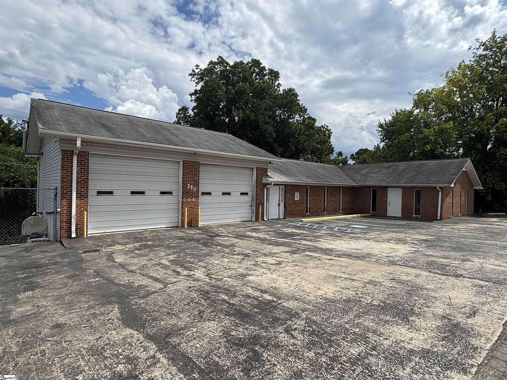 0.46 Acres of Commercial Land for Sale in Spartanburg, South Carolina