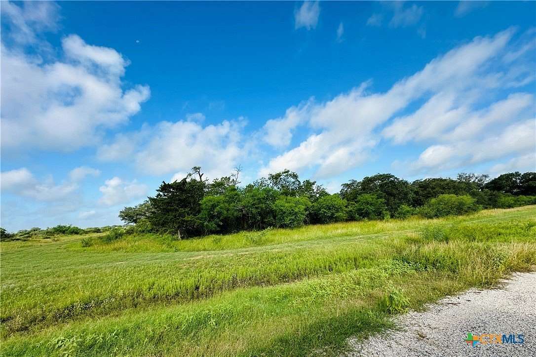 5.52 Acres of Residential Land for Sale in Inez, Texas