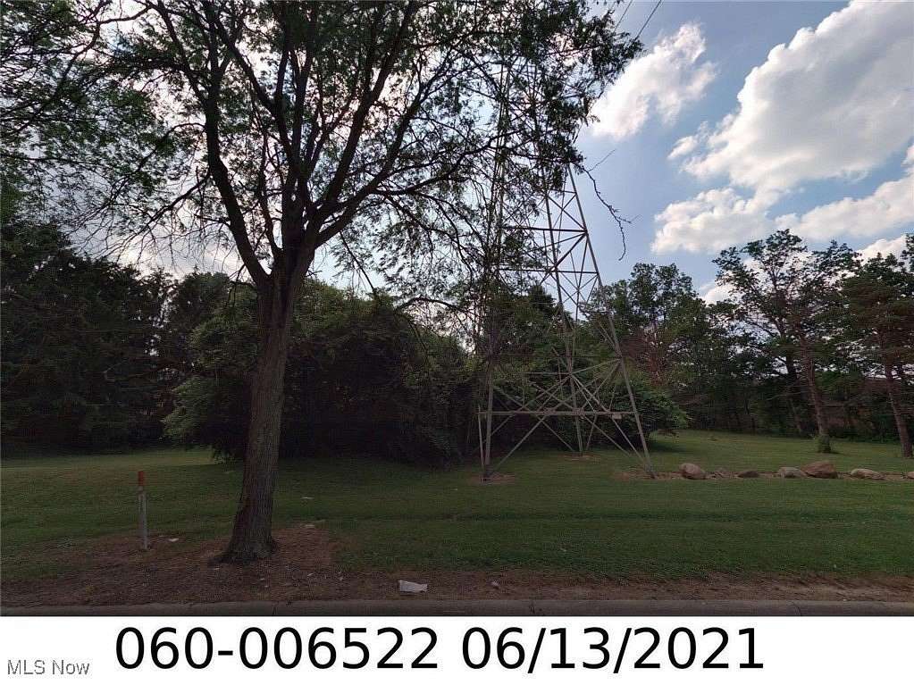 0.72 Acres of Commercial Land for Sale in Reynoldsburg, Ohio