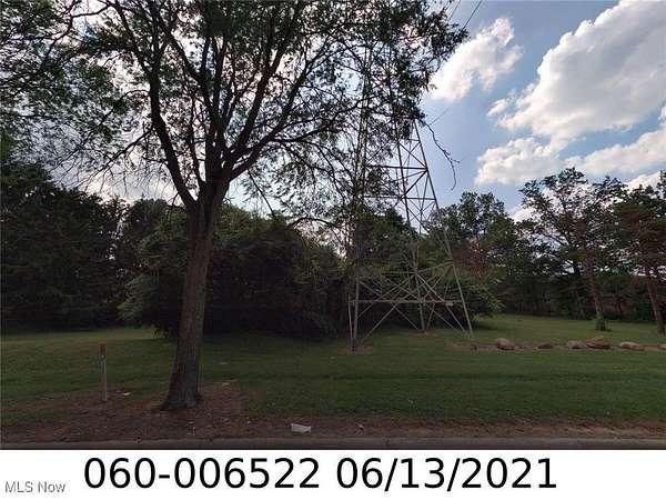 0.72 Acres of Commercial Land for Sale in Reynoldsburg, Ohio