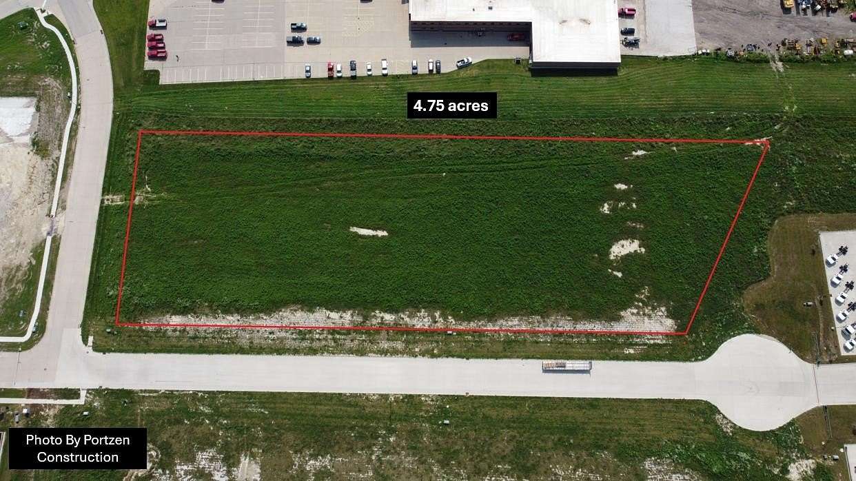 4.75 Acres of Commercial Land for Sale in Dubuque, Iowa