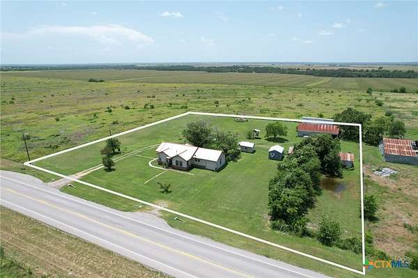 2 Acres of Residential Land with Home for Sale in Buckholts, Texas