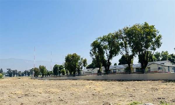 2 Acres of Residential Land for Sale in Highland, California
