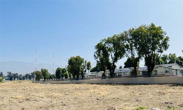 2 Acres of Residential Land for Sale in Highland, California