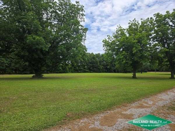 4.14 Acres of Improved Mixed-Use Land for Sale in Delhi, Louisiana