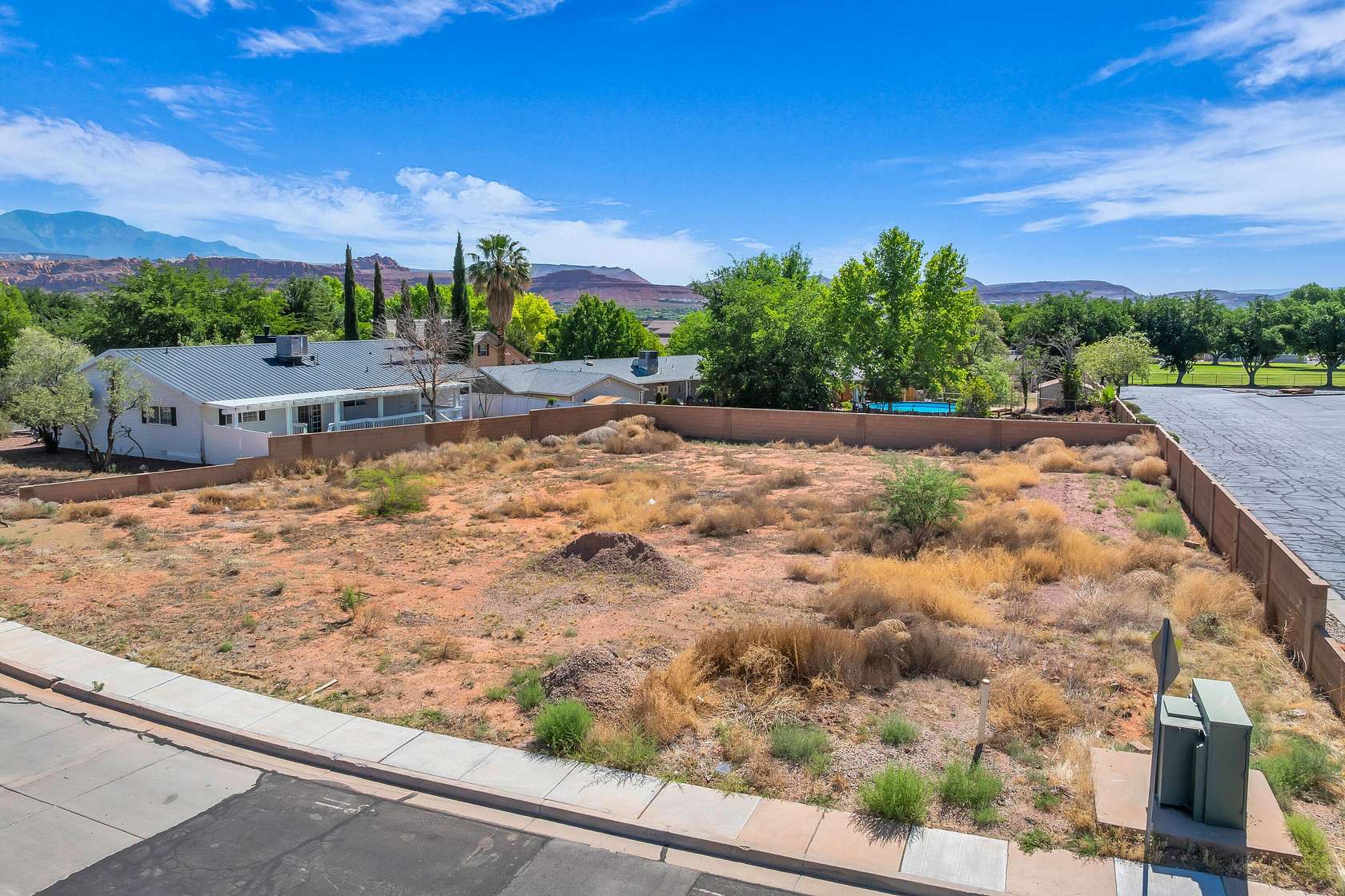 0.3 Acres of Land for Sale in Santa Clara, Utah