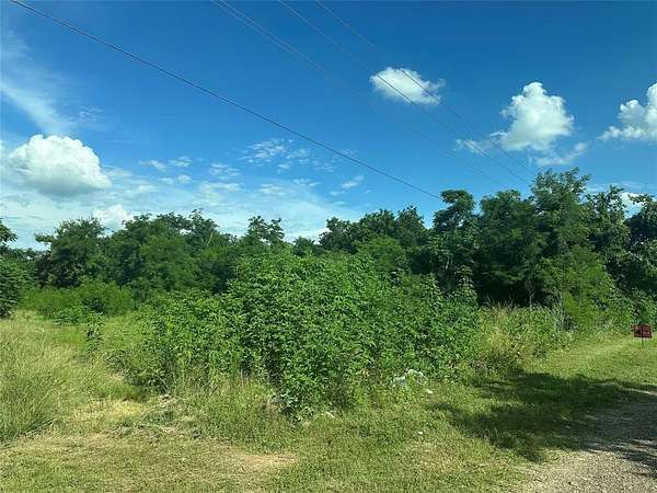 1 Acre of Residential Land for Sale in Marlin, Texas