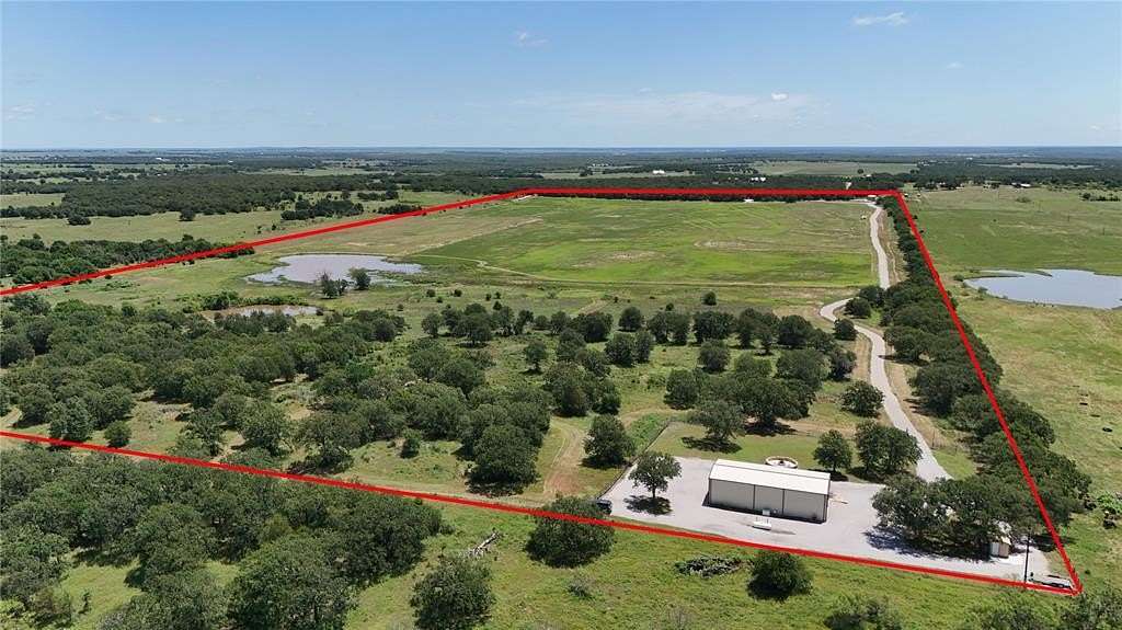 100 Acres of Improved Land for Sale in Bellevue, Texas