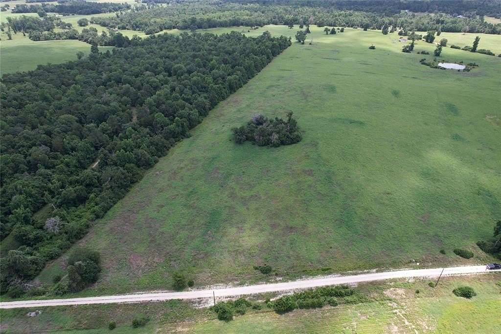14.2 Acres of Land for Sale in Centerville, Texas