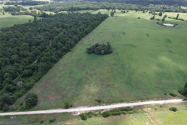 14.2 Acres of Land for Sale in Centerville, Texas