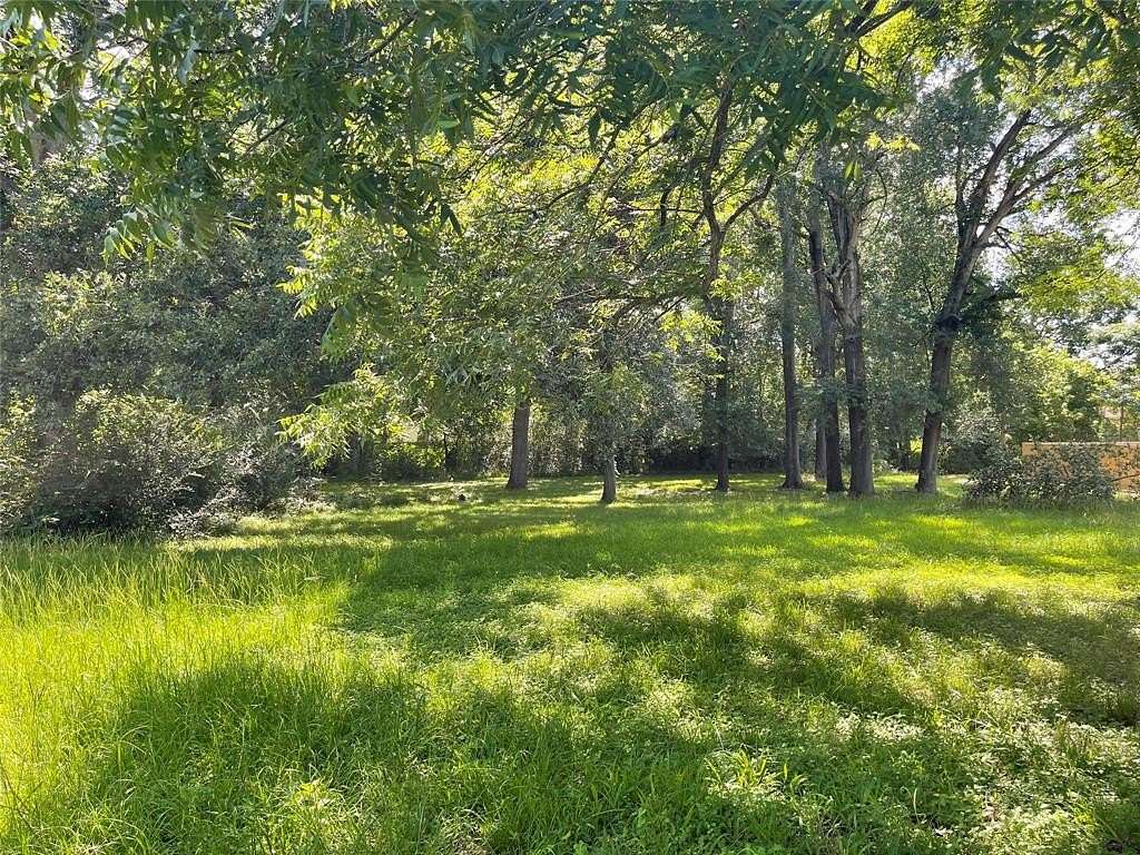 0.42 Acres of Residential Land for Sale in Fairfield, Texas
