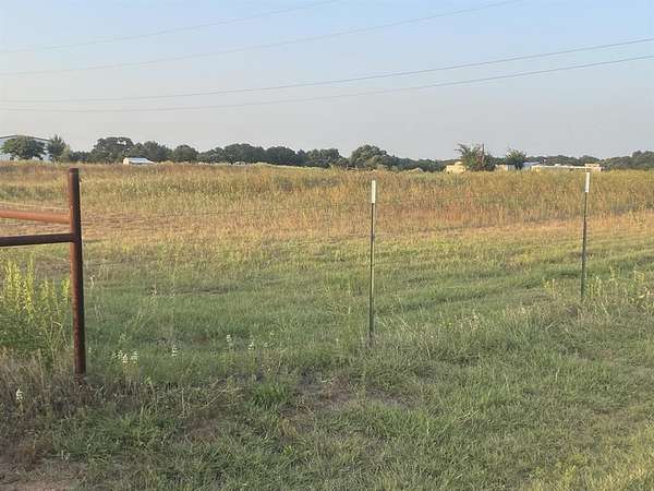 3.4 Acres of Land for Sale in Decatur, Texas