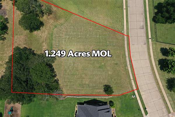 1.25 Acres of Residential Land for Sale in Sherman, Texas