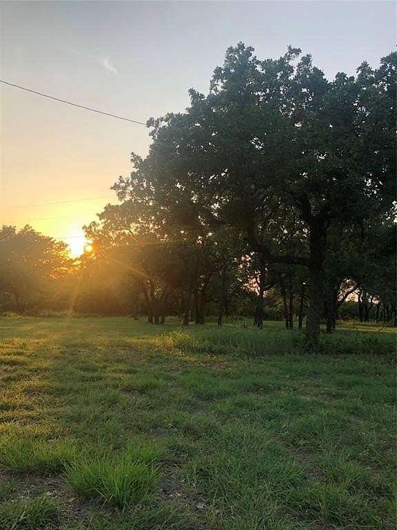 2 Acres of Residential Land for Sale in Tolar, Texas