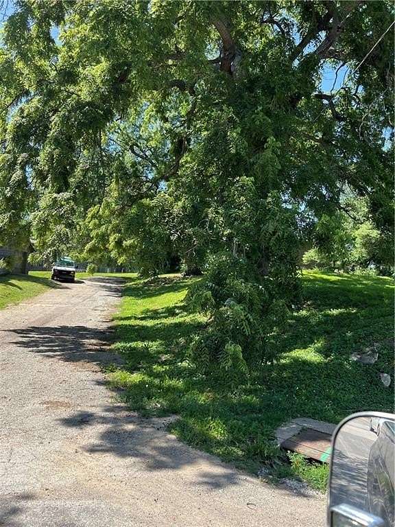 0.28 Acres of Land for Sale in St. Joseph, Missouri