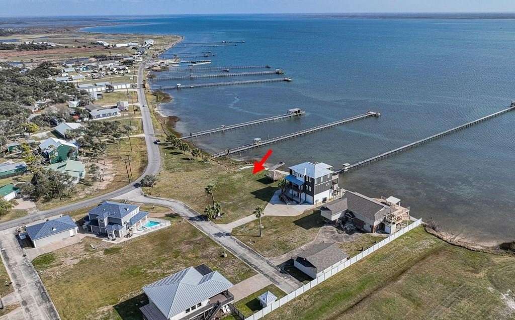 0.36 Acres of Residential Land for Sale in Rockport, Texas