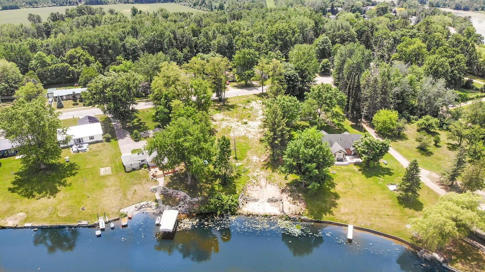 1 Acre of Residential Land for Sale in Beaverton, Michigan