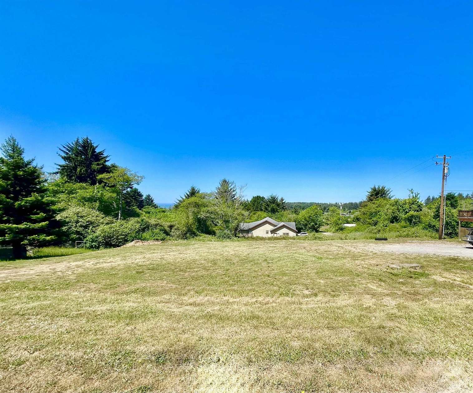 0.27 Acres of Mixed-Use Land for Sale in Crescent City, California