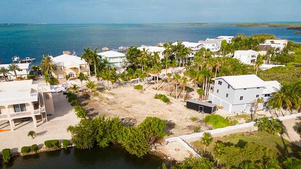 Residential Land for Sale in Key Largo, Florida