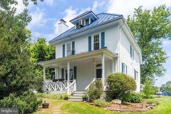 14.2 Acres of Land with Home for Sale in Boyce, Virginia