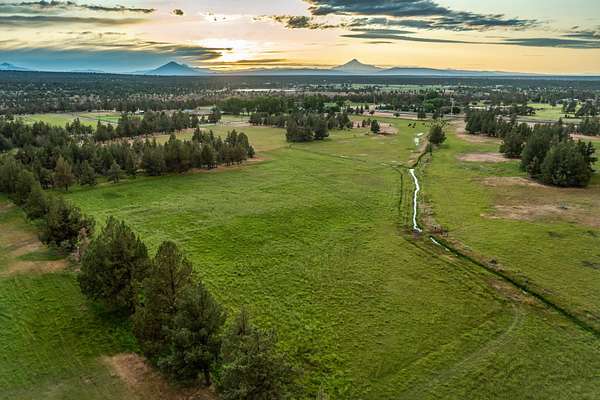 18.7 Acres of Agricultural Land for Sale in Redmond, Oregon