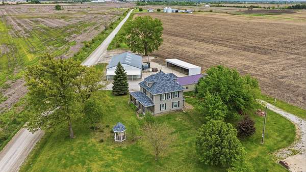 7 Acres of Improved Mixed-Use Land for Sale in Chariton, Iowa