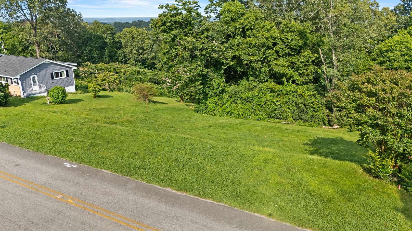 0.88 Acres of Residential Land for Sale in Rossville, Georgia