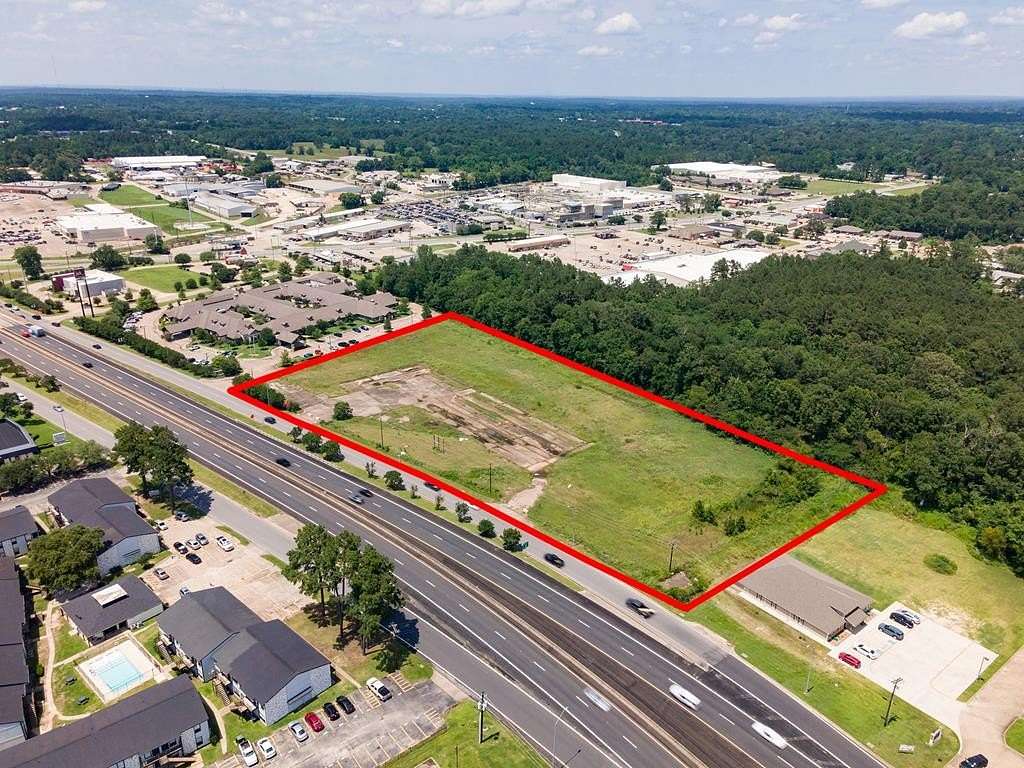 5.63 Acres of Mixed-Use Land for Sale in Lufkin, Texas