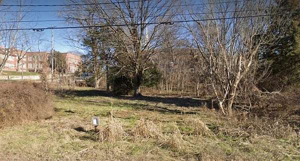 0.58 Acres of Mixed-Use Land for Sale in Independence, Missouri