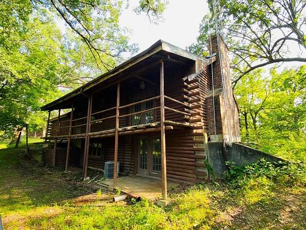 15 Acres of Land with Home for Sale in Macon, Missouri