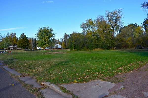 0.32 Acres of Residential Land for Sale in Washburn, Wisconsin