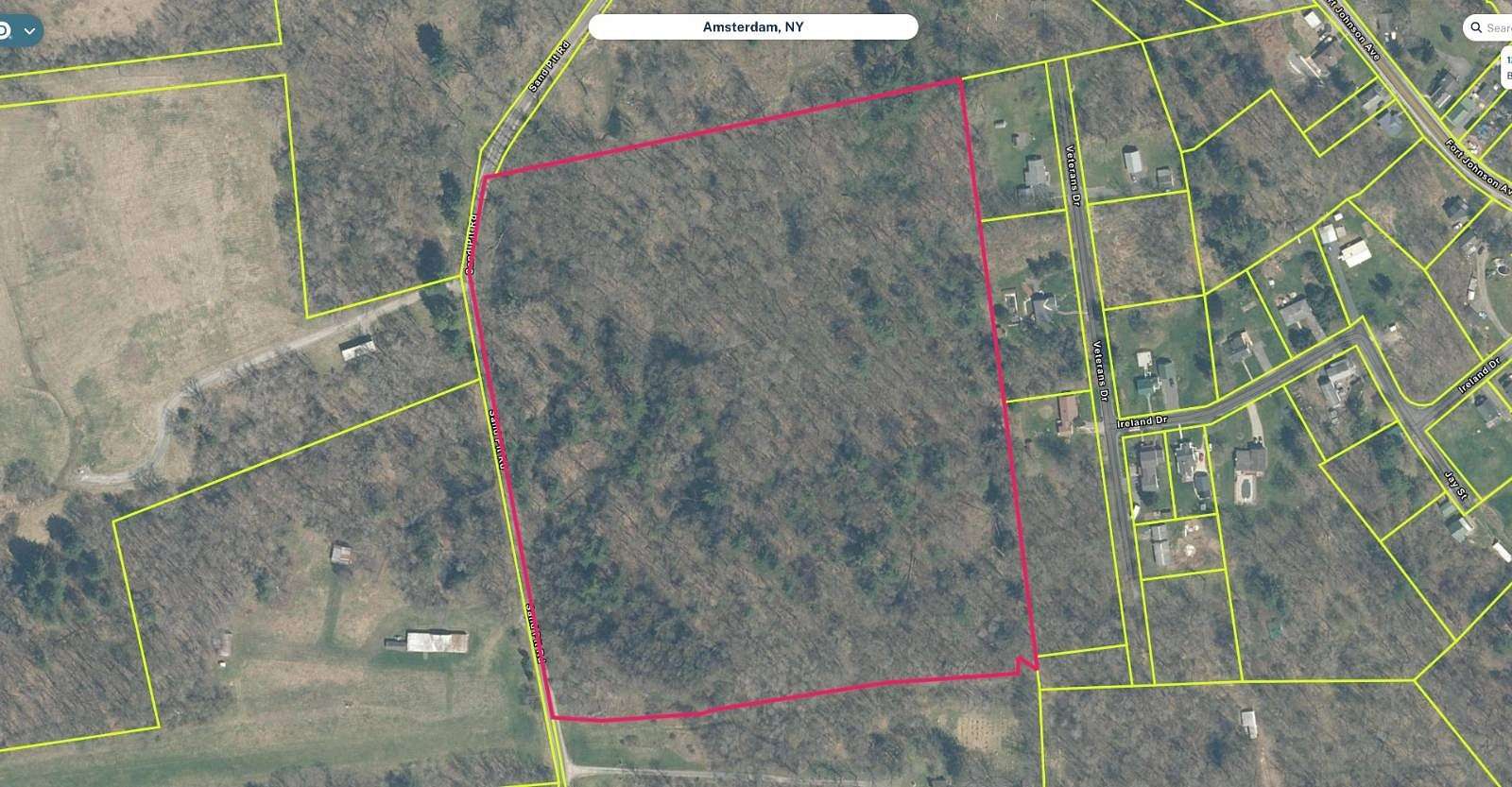 21.4 Acres of Recreational Land for Sale in Amsterdam, New York