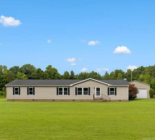 3 Acres of Residential Land with Home for Sale in Austin, Arkansas