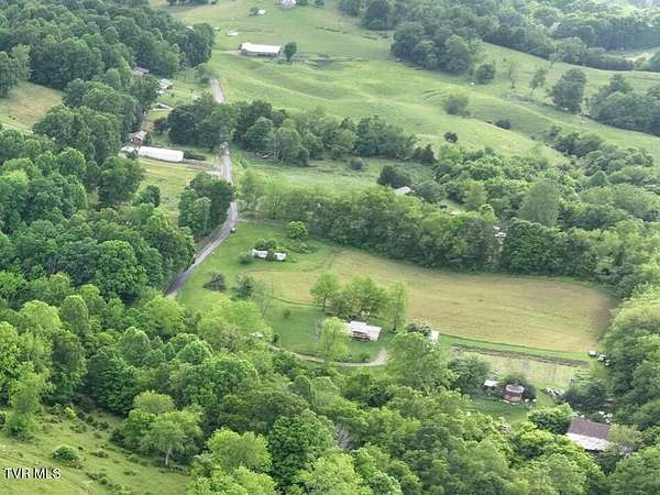 2 Acres of Land for Sale in Lebanon, Virginia