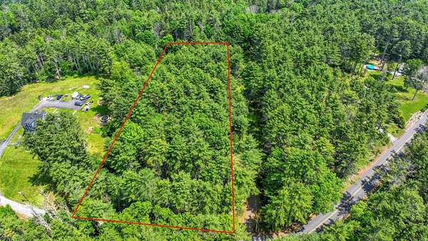 2 Acres of Residential Land for Sale in Sparrow Bush, New York