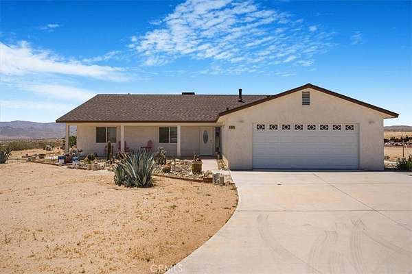 2.13 Acres of Land with Home for Sale in Joshua Tree, California
