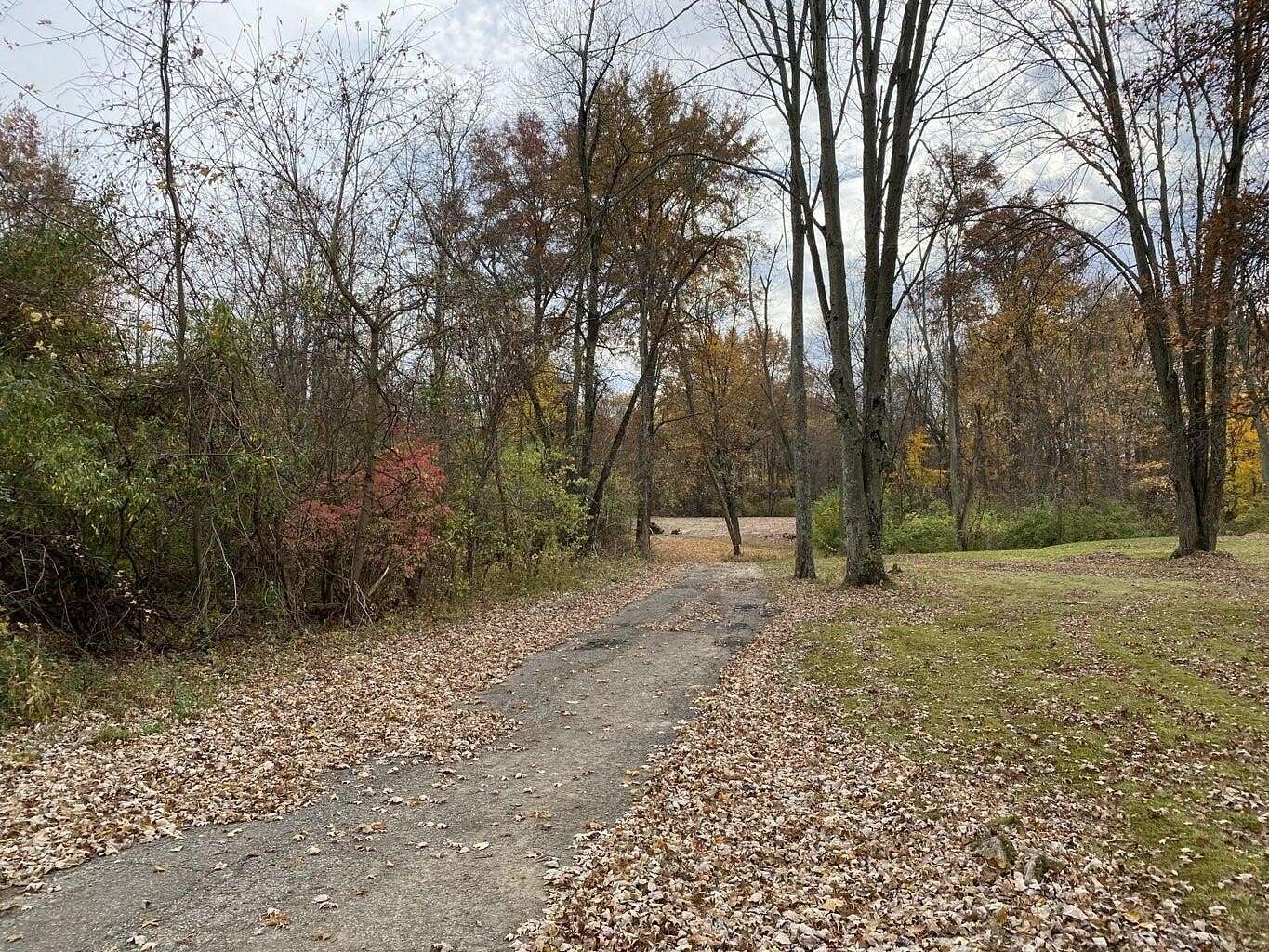 5 Acres of Land for Sale in New Albany, Ohio