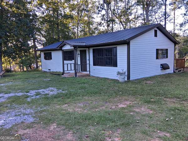 3.15 Acres of Residential Land with Home for Sale in Colbert, Georgia