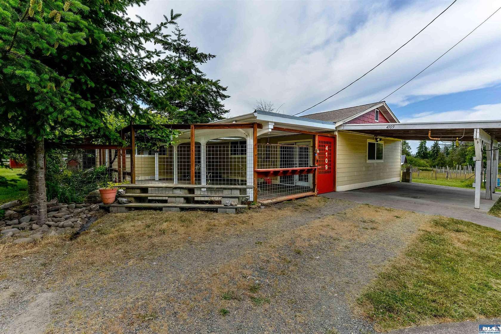 3.67 Acres of Residential Land with Home for Sale in Port Angeles, Washington