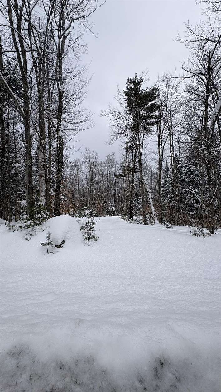 1.7 Acres of Residential Land for Sale in Bethlehem, New Hampshire