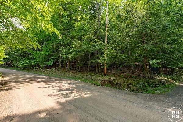 8 Acres of Residential Land for Sale in Keene, New York