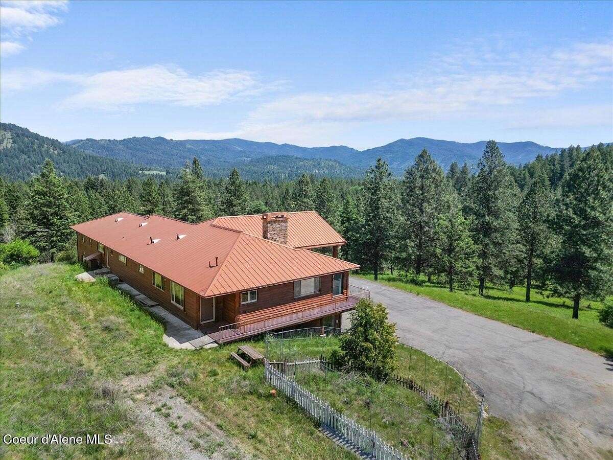 10 Acres of Residential Land with Home for Sale in Hayden, Idaho