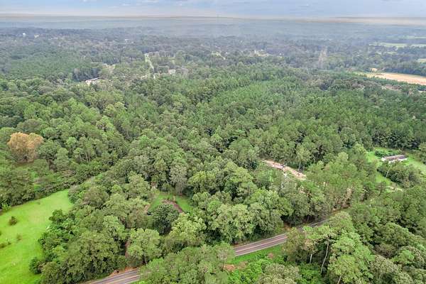 17.6 Acres of Land for Sale in Hattiesburg, Mississippi