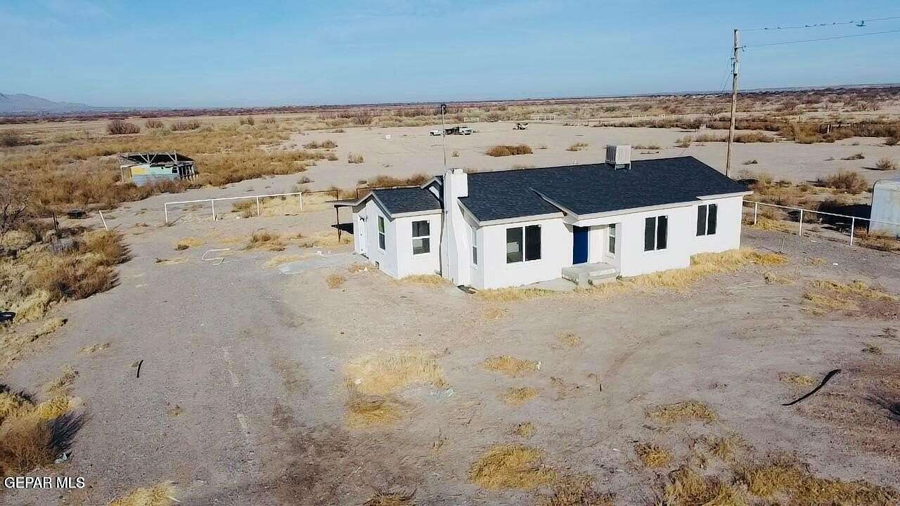 152 Acres of Agricultural & Residential Land for Sale in Fort Hancock, Texas