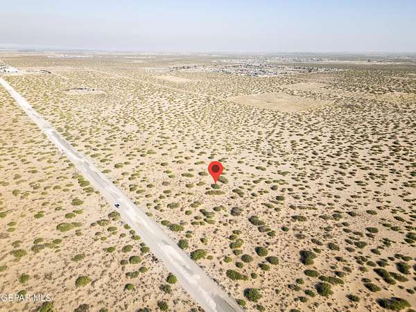 5 Acres of Residential Land for Sale in El Paso, Texas