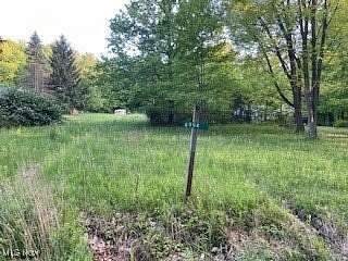 1.52 Acres of Residential Land for Sale in Garrettsville, Ohio