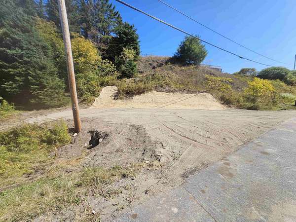 12.6 Acres of Land for Sale in Lyndon, Vermont