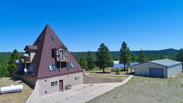 35 Acres of Land with Home for Sale in Aguilar, Colorado