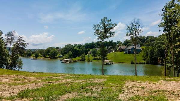 5.5 Acres of Land for Sale in White Pine, Tennessee