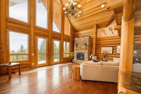 5 Acres of Residential Land with Home for Auction in Murphys, California